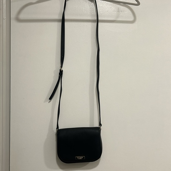 Like New Kate Spade Purse - Picture 2 of 4